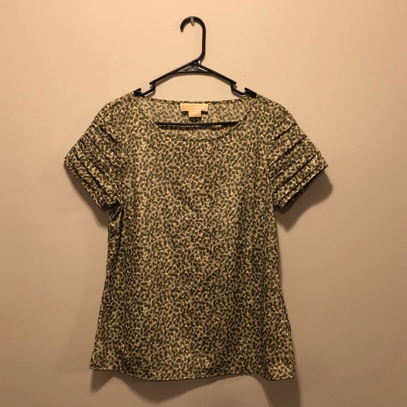 Michael Kors Short Sleeved Top - Picture 2 of 6